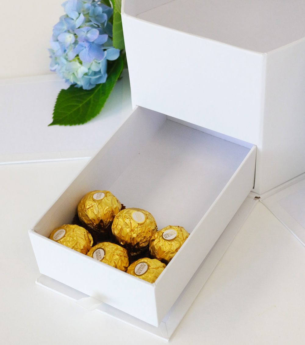 premium-quality-european-style-hexagon-floral-flower-box-white-w5029-14.jpg