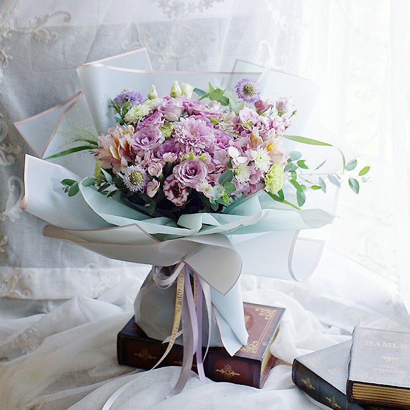 premium-quality-flower-wrapping-paper-golden-rim-waterproof-24-24-inch-17.jpg