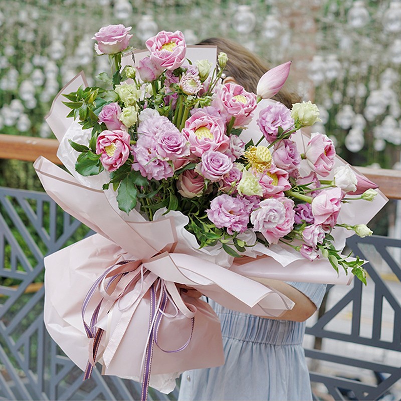 premium-quality-flower-wrapping-paper-golden-rim-waterproof-24-24-inch-19.jpg