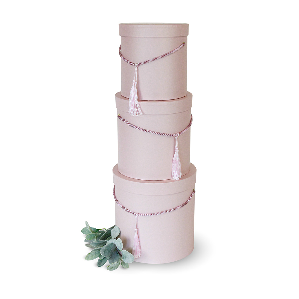 Set of 3, Round Flower/Gift Boxes with Lids, with Tassel Detail, Plastic Liner | W680