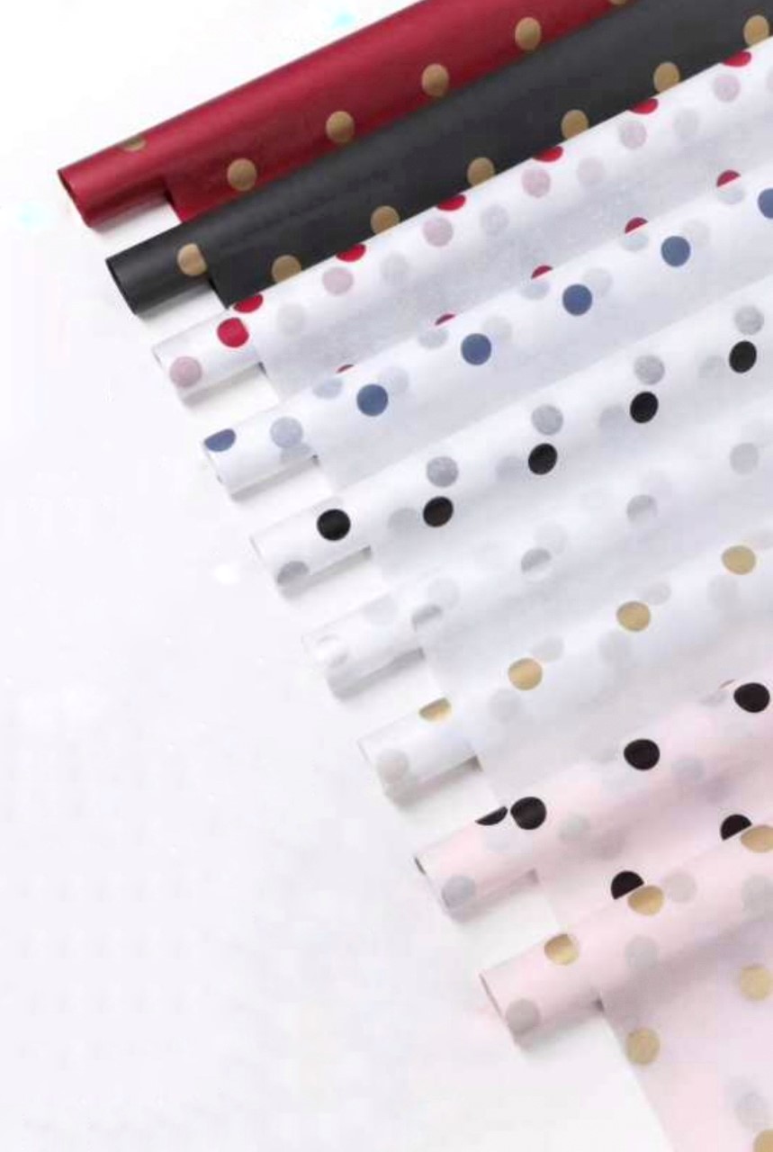 tissue-paper-for-flowers-flower-floristic-wrapping-packaging-florist-boxes-white-hearts-valentines-black-pink-valentine-design-heart-polka-dot-7.jpg