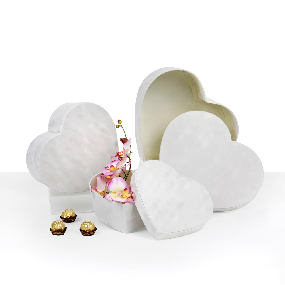 velvet-flower-box-heart-white-black-pink-velour-upscale-korean-style-red-fancy-gift-boxes-for-macarons-velvet-gift-birthday-flowers-florist-supplies-roses-packaging-for-arrangements-chocolate-W7230