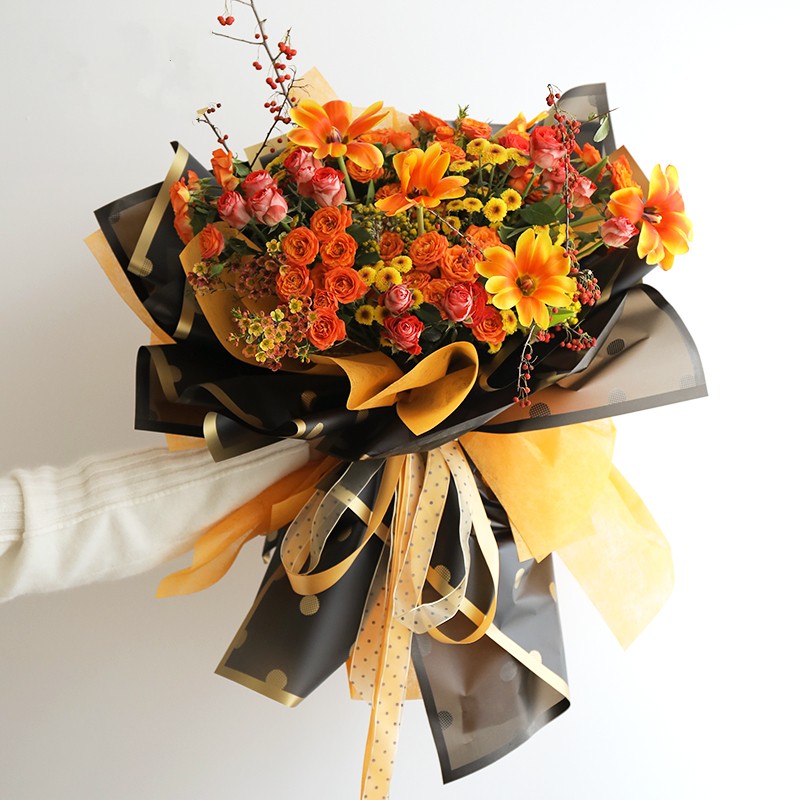 flower-paper-plastic-wrap-for-roses-flowers-flower-arrangements-designer-with-hearts-florist-supplies-floristeria-bouquets-cajas-boxes-decorative-waterproof-celophane-Valentines-dots-transparent