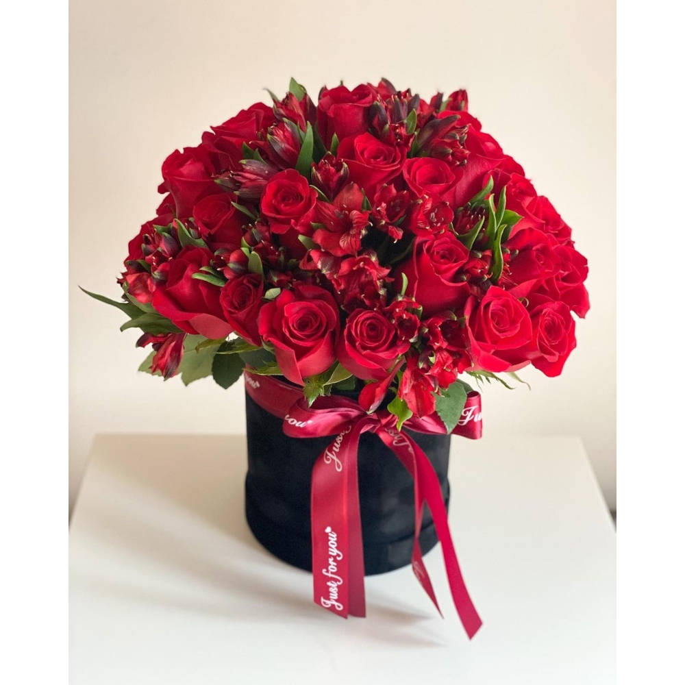 Set of 3, LARGE Size Velvet Round Flower/Gift Box Set with Lids, Various Colors | W565