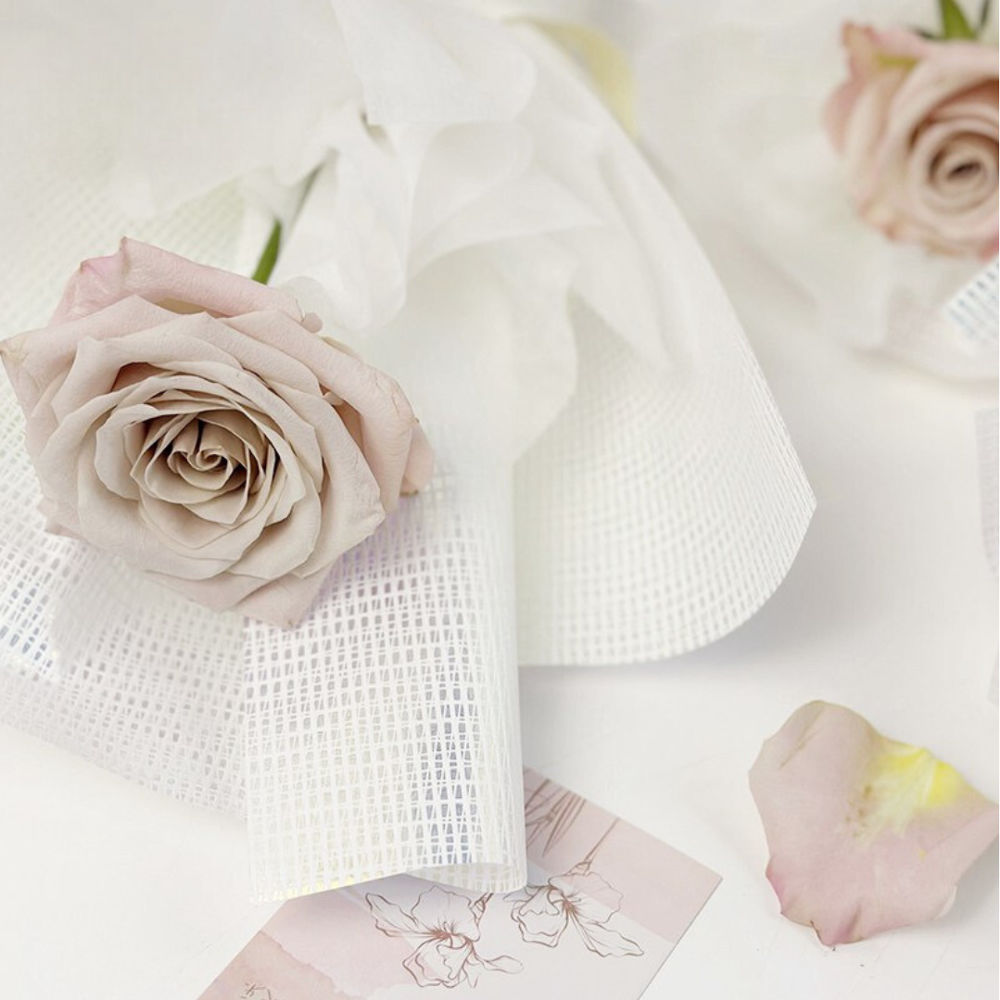 holographic-shiny-floral-wrapping-paper-korean-luxury-gift-packaging-floristic-flower-pink-roses-for-flowers-papel-florales-cajas-boxes-florist-supplies-unique-designer-clear-waterproof