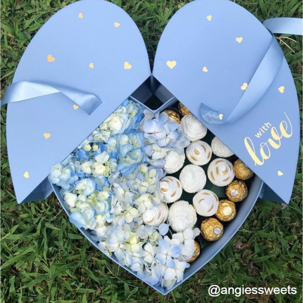 Surprise Heart Shape Flower/Gift Box Black | W687-B