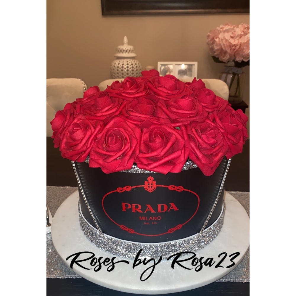 Set of 3, Round Flower Boxes, Plastic Liner, Various Colors | W738