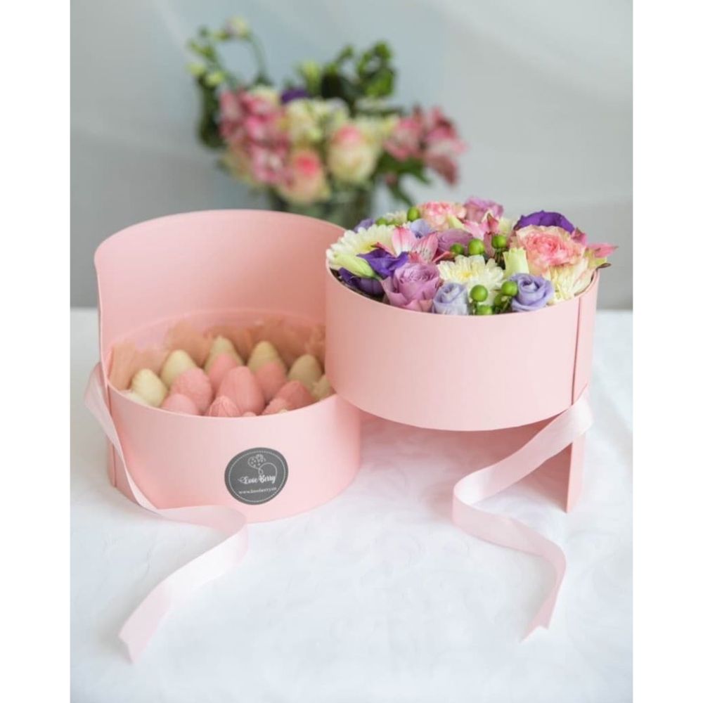 premium-quality-european-style-round-shape-flower-gift-box-pink-w9592-5-820x1024