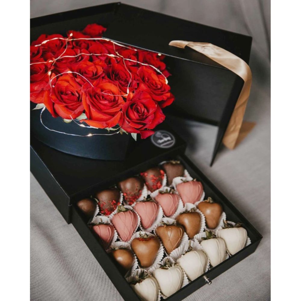 Large Square Surprise Flower Box - Various Colors | W7777