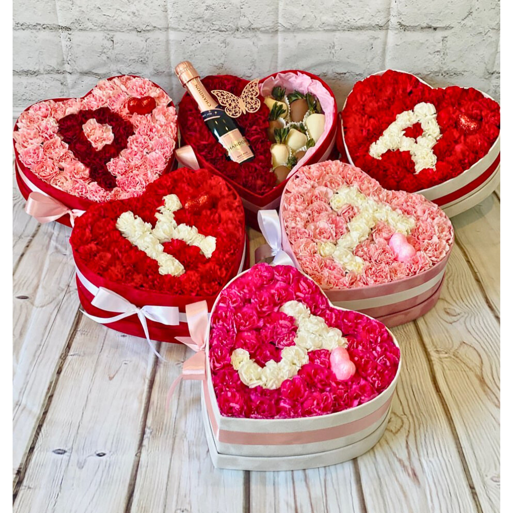 round-heart-shaped-flower-box-fancy-white-black-pink-red-velvet-velour-gift-square-birthday-flowers-florist-supplies-floral-bouquet-packaging-for-arrangement-roses-party-favor-boxes-W7232-3.jpg