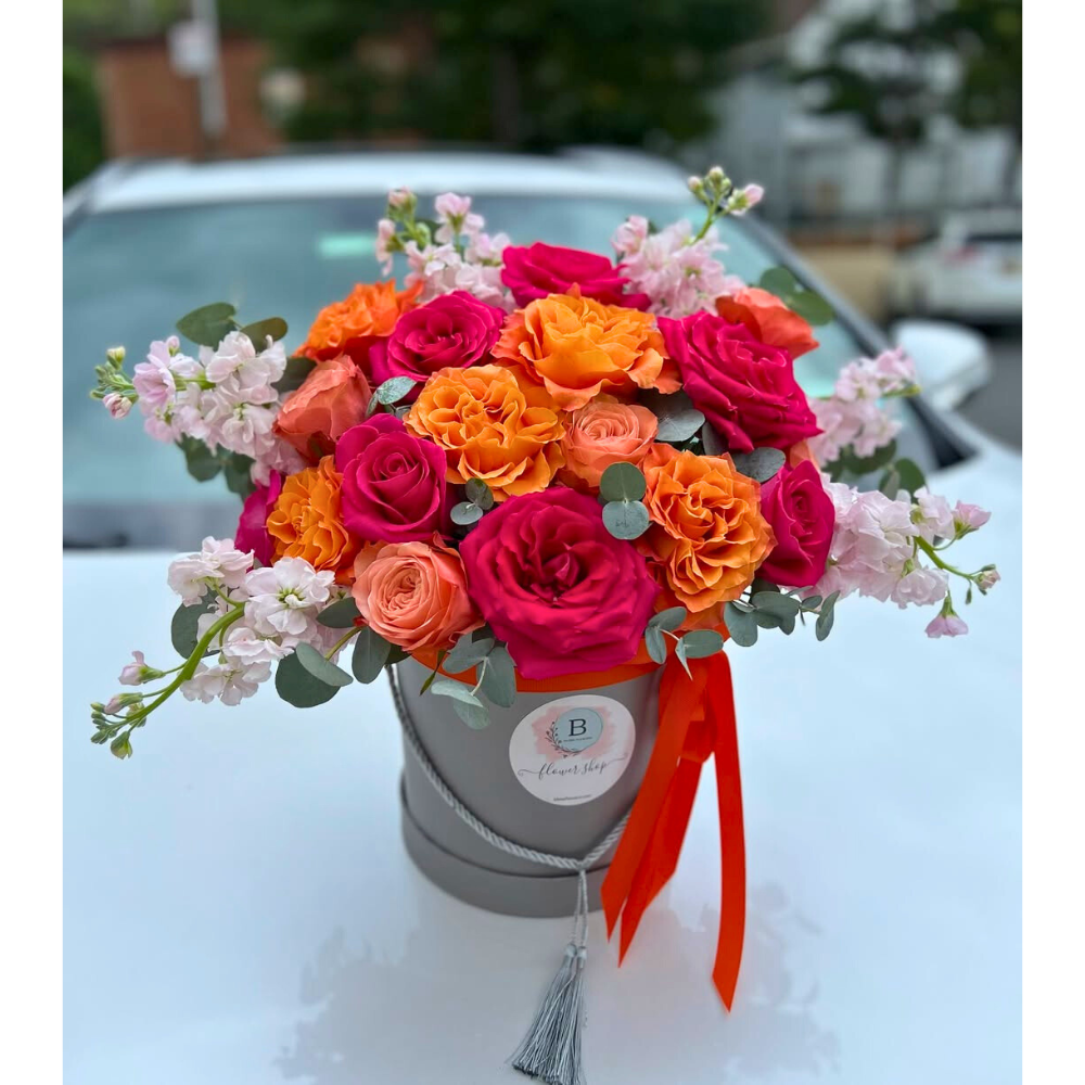 Set of 3, Round Flower/Gift Boxes with Lids, with Tassel Detail, Plastic Liner | W680