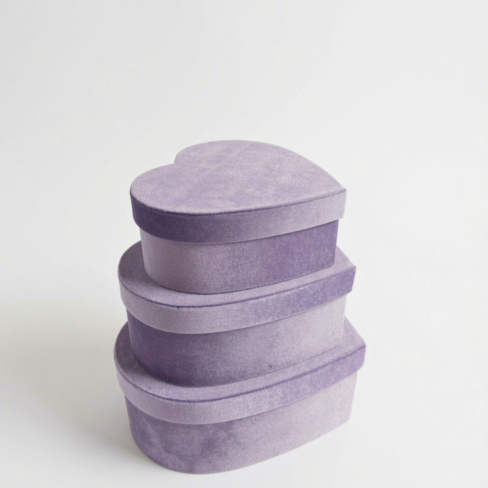 unikpackaging-velour-velvet-flower-gift-box-florist-supplies-W1459-lilac-2 Velour Set of 3 Heart Shaped Flower Gift Boxes, Various Colors | W145